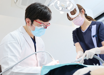 矯正治療で歯並びを整えることは、将来健康な歯を手に入れるための手段の一つです