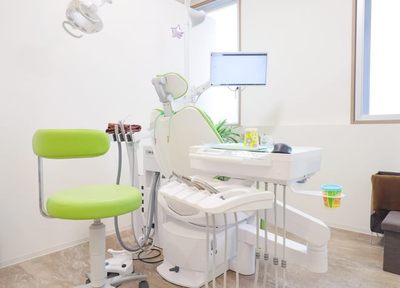 審美性と機能性の両立できるメタルフリー素材を取り扱っています