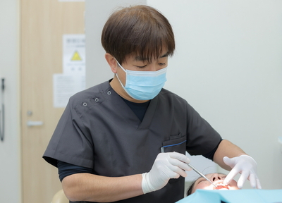 急患にも対応！ 再発させないために、できる限り虫歯を取り除く方針で治療を進めます