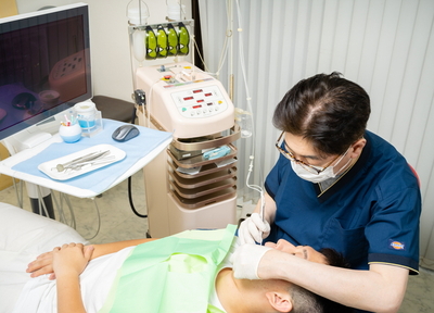 聖司歯科 レーザー治療