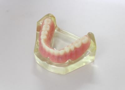 トラスト歯科 入れ歯・義歯