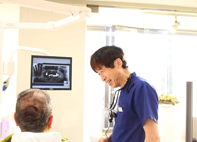 お口の中を検査し、現状を知っていただくことで予防意識につなげています