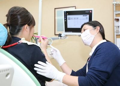 歯周ポケットの歯石を取り除く処置のほかに、身体の内側からアプローチする処置があります