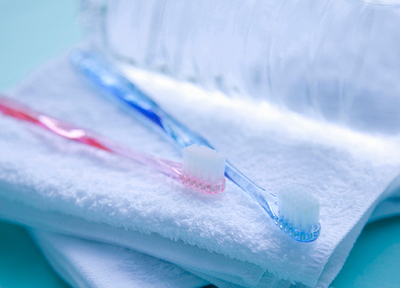 隅々までキレイに磨くためには、歯ブラシを使い分けることが重要です