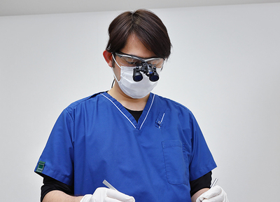 歯科技工士と連携し、患者さまのお口の状態に合わせた治療を行います