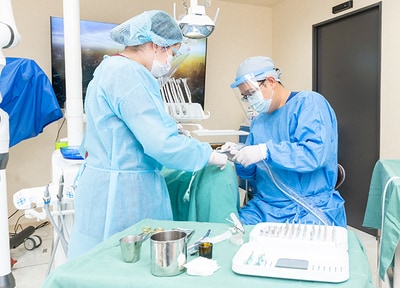 しろやま歯科 インプラント