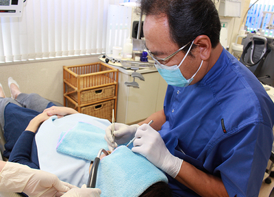 清水歯科医院 幅広い治療に対応