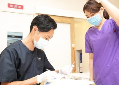 Q.院内に歯科技工士が常駐しているメリットは何ですか？