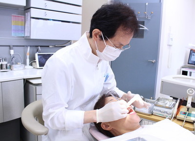 歯周病治療も矯正治療も、「歯を守る」ための治療です。