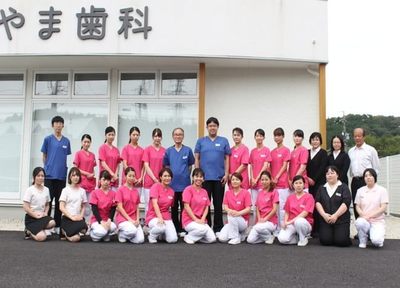 それぞれのスタッフが得意分野を生かしながら柔軟な対応をしています