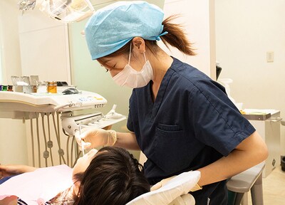 お子さまの定期検診についてお話します