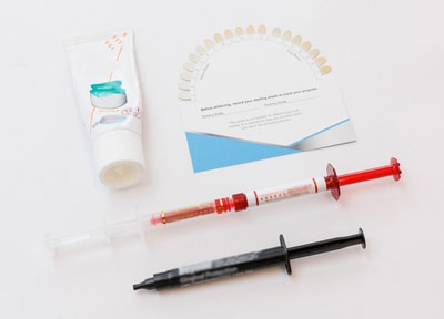 ホームホワイトニング