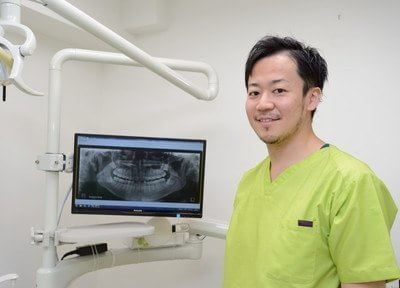 歯周病が進行してしまった方は、歯を支える骨の再生が見込める新しい治療方法があります