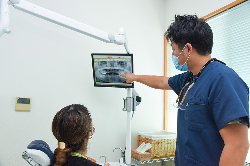 お子さまの口元の見た目と健康な歯を守るため、小児矯正をご検討ください