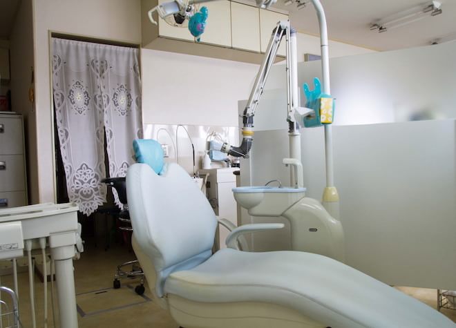 日本人が歯を失う原因の一つ、歯周病を改善できるよう努めます