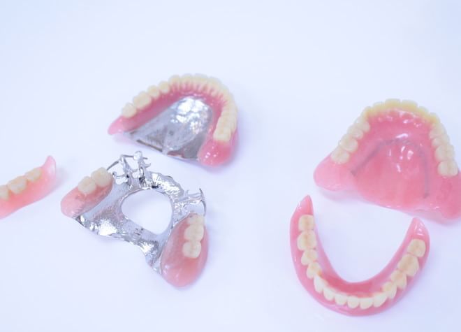 患者さま一人ひとりのお口にフィットする入れ歯・義歯を提供