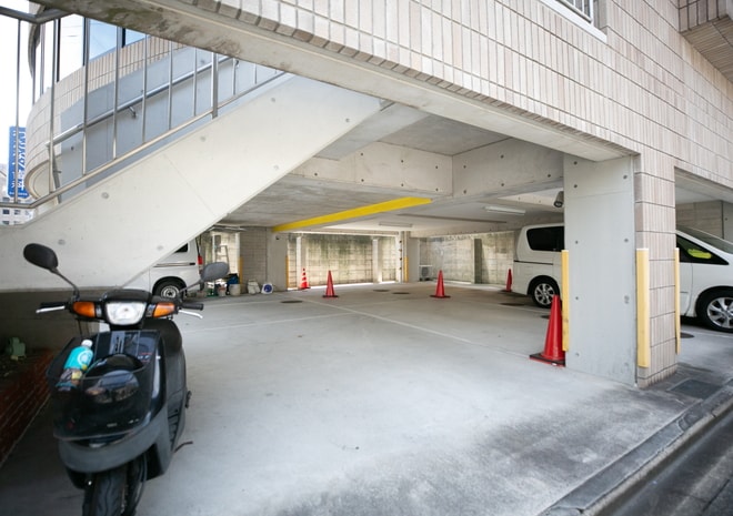 渡辺歯科医院（名古屋市昭和区）_駐車場