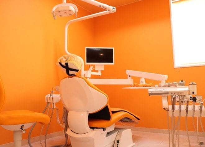 ともえ歯科の画像