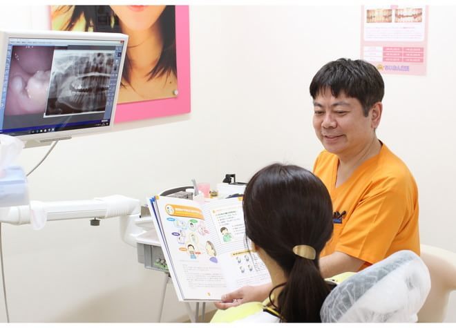 Q.患者さまのお口に合った入れ歯を作るための工夫を教えてください。
