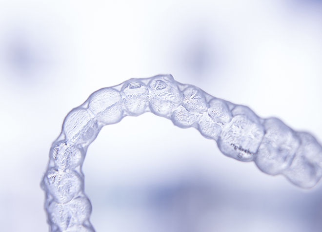 整った歯並びは、見た目だけでなくお口の健康のためにも大切です