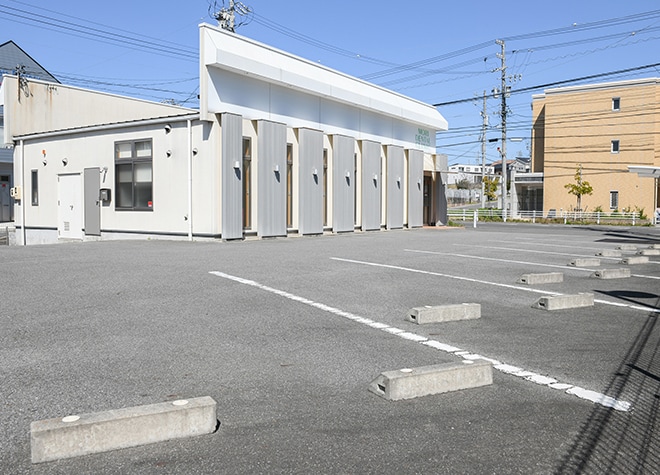 森デンタルクリニック_駐車場