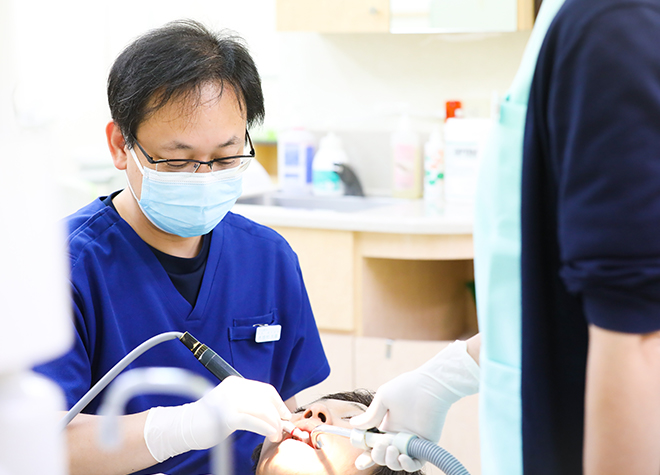 通院が難しい方のため、歯科医師が訪問して歯科治療を行うことも可能です