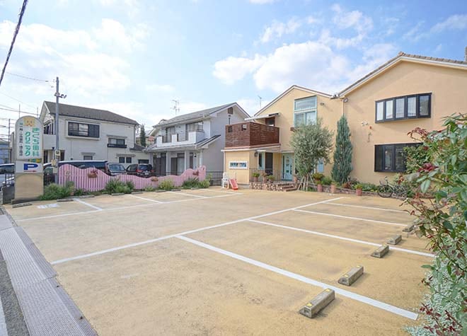 医療法人社団四方　きくち歯科クリニック_駐車場