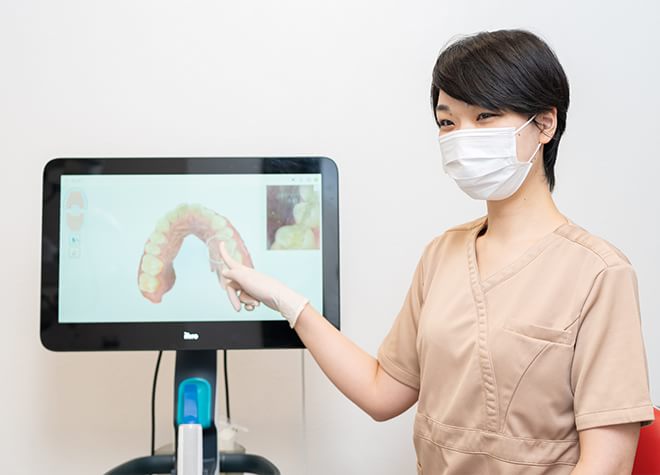 デジタルの測定器を用いたマウスピース矯正