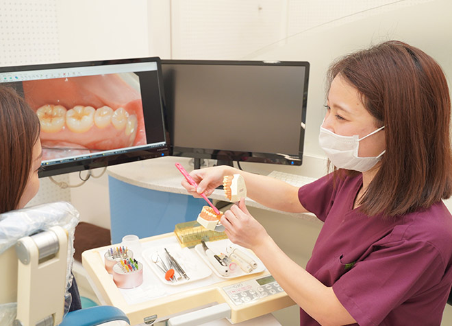 歯科衛生士が患者さま一人ひとりの口内状況に合ったメンテナンスを行います