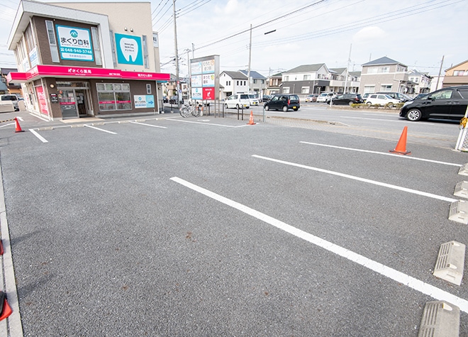まくり歯科クリニック_駐車場