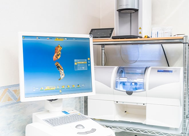 セラミック治療に対応しています。