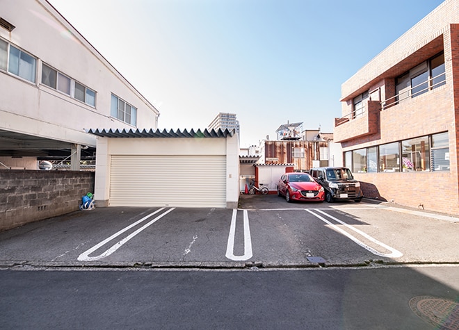 田中歯科医院_駐車場