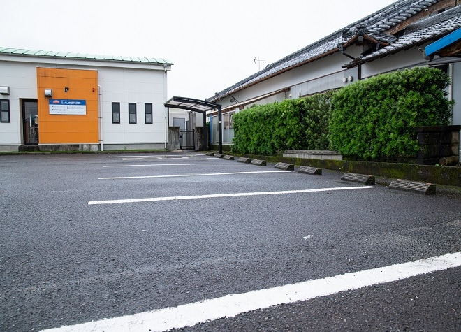 たけしま歯科医院_駐車場