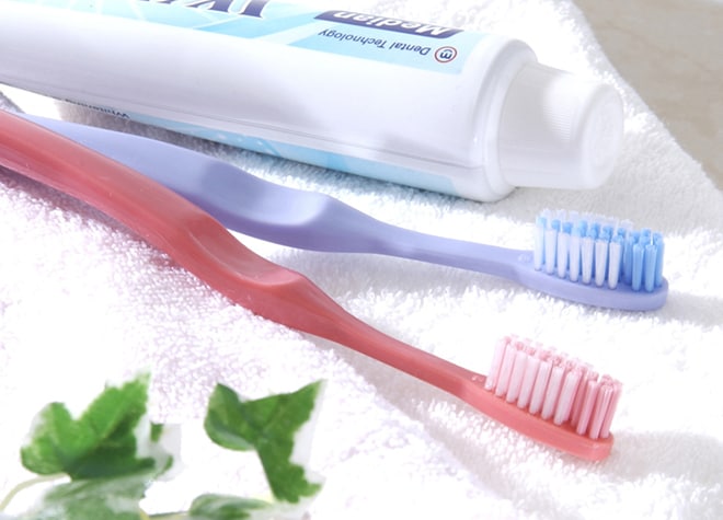 自分の歯でおいしく食べるために、歯周病に気を付けましょう