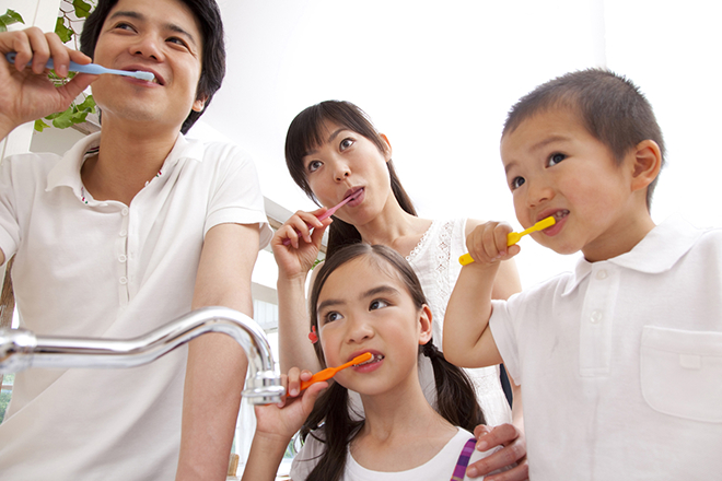 ご家族そろって「健康な歯」でいることがお子さまの歯の予防にもつながります