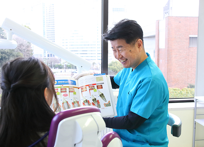 患者さまがいつまでもご自身の歯で噛めることを大切に、診療を行っています。