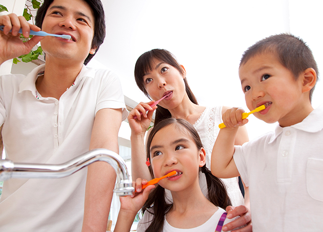 親子でお口の健康管理に取り組めるようにサポートさせていただきます。