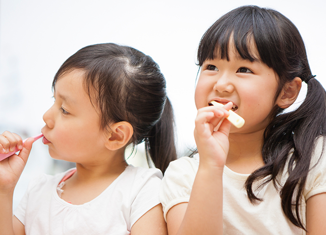 急な歯の痛み、ぐらつきなどお子さんのお口のトラブルに幅広く対応しています。