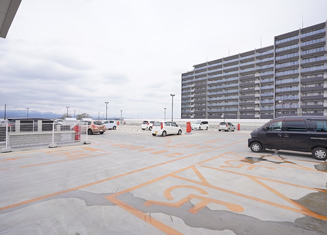 歯科タケダクリニック坂戸_駐車場