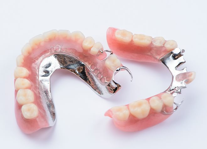 違和感が少なく、耐久性の高い入れ歯のご提案