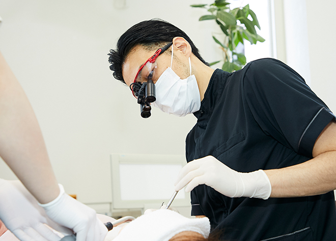 基本的な歯周病治療から専門性の高い歯周病治療まで、歯周病に特化した治療が受けられます