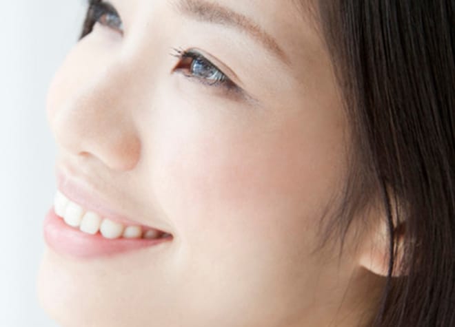 セラミックを使用して、美しく機能的な歯を実現