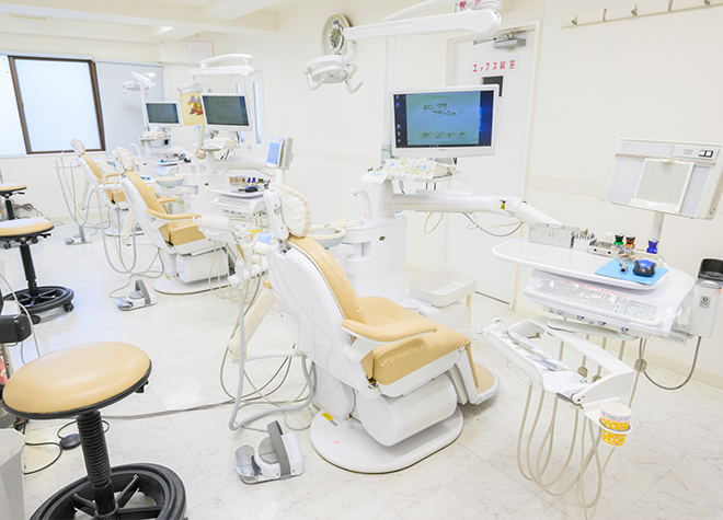 平岡歯科医院（写真1）