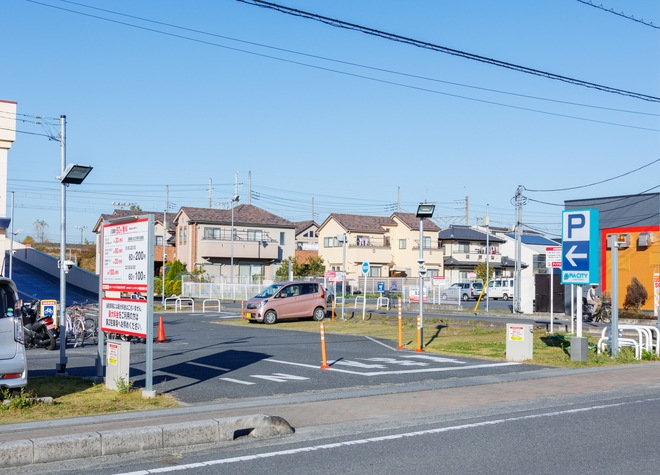 南越谷ピアシティ歯科矯正歯科_駐車場
