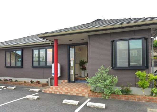 かわかみデンタルクリニック_駐車場