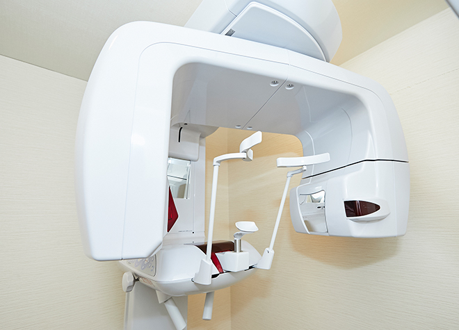 歯科用CTを使い、しっかりと診査診断させていただきます
