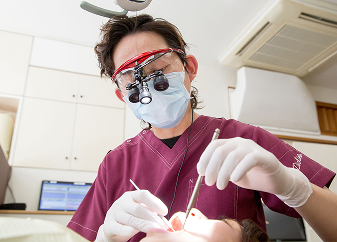 歯を失うリスクを限りなく小さくするために、予防に重点を置いた治療を行っております