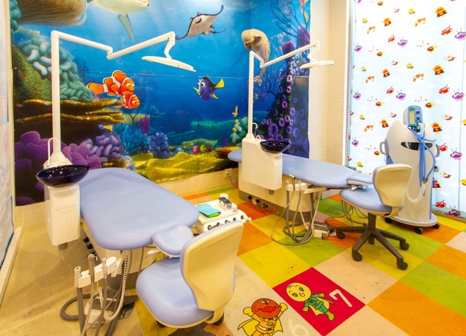 お子さまが気軽に通院できるよう、楽しい雰囲気作りと、お子さま目線でのコミュニケーションを心がけています