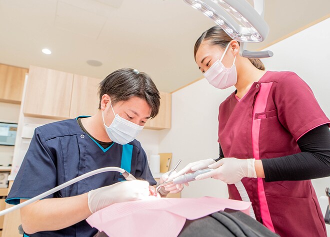 できる限り神経を保護し、歯を残せるように尽力しています