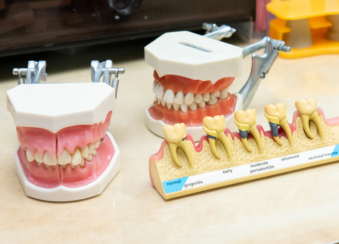 ご自宅や施設でも歯科治療や入れ歯治療、お口のケアが受けていただけます